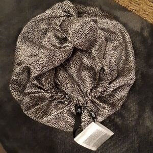 SLIP Silk 100% Double Lined Silk Bonnet Turban Leopard NWT